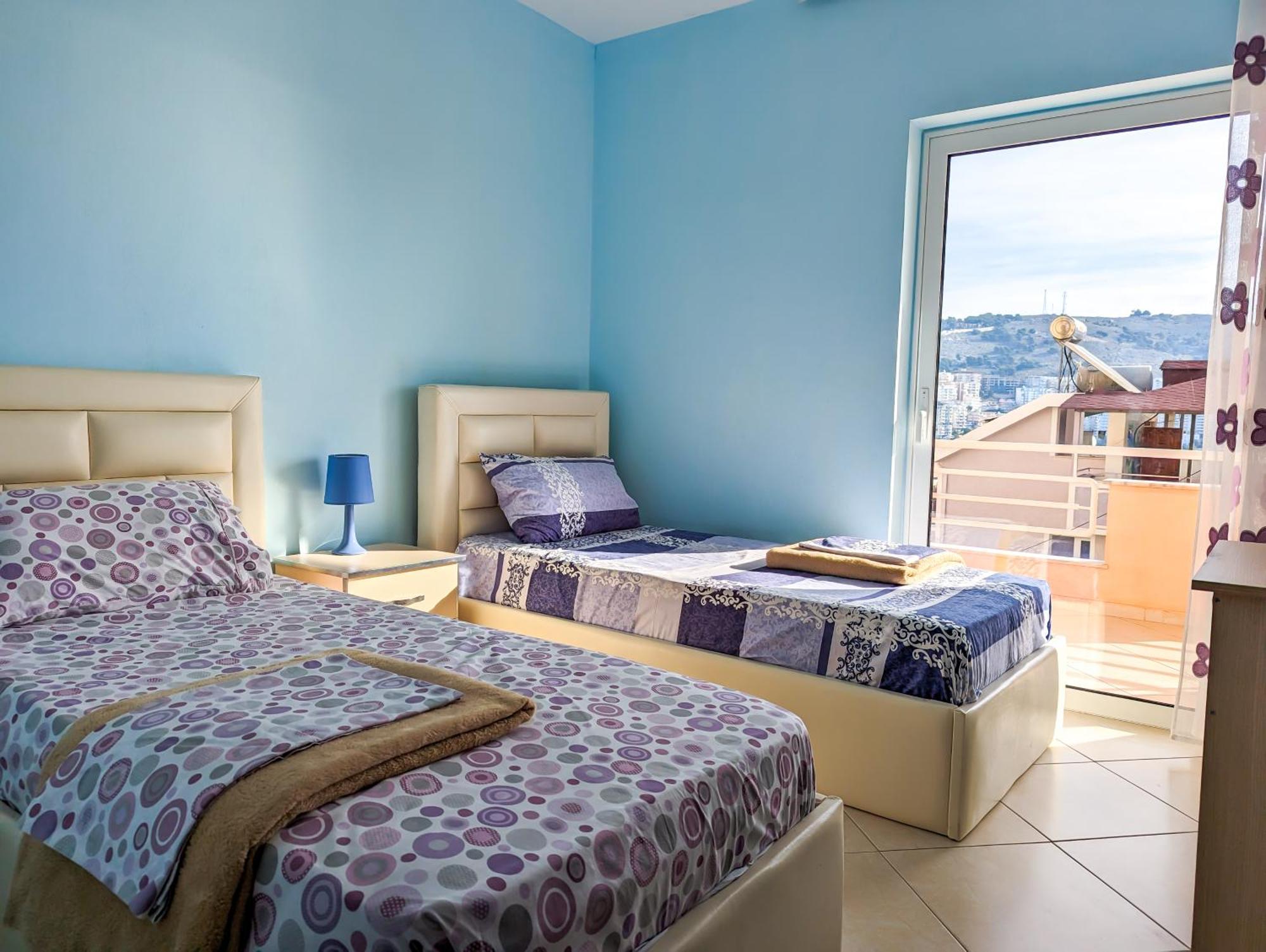 Sarah'S Apartments - 5 Min Walk To Beaches & Boulevard - Big Balcony! Sarandë Exterior foto
