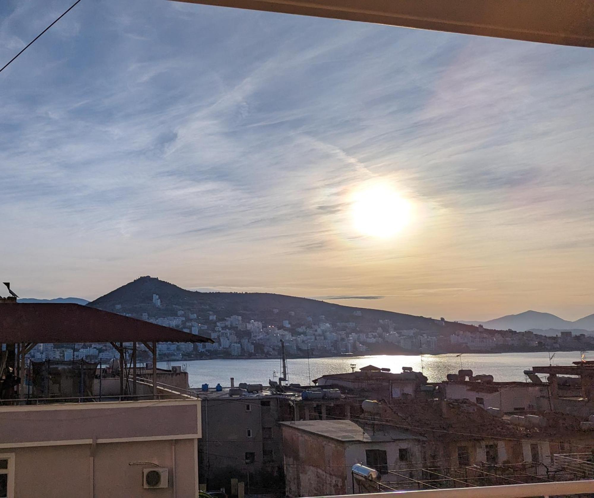 Sarah'S Apartments - 5 Min Walk To Beaches & Boulevard - Big Balcony! Sarandë Exterior foto