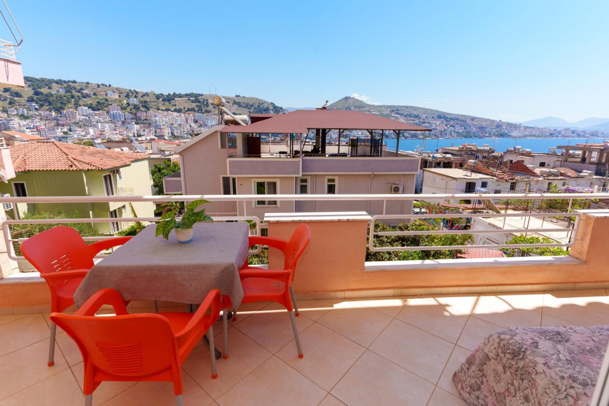 Sarah'S Apartments - 5 Min Walk To Beaches & Boulevard - Big Balcony! Sarandë Exterior foto